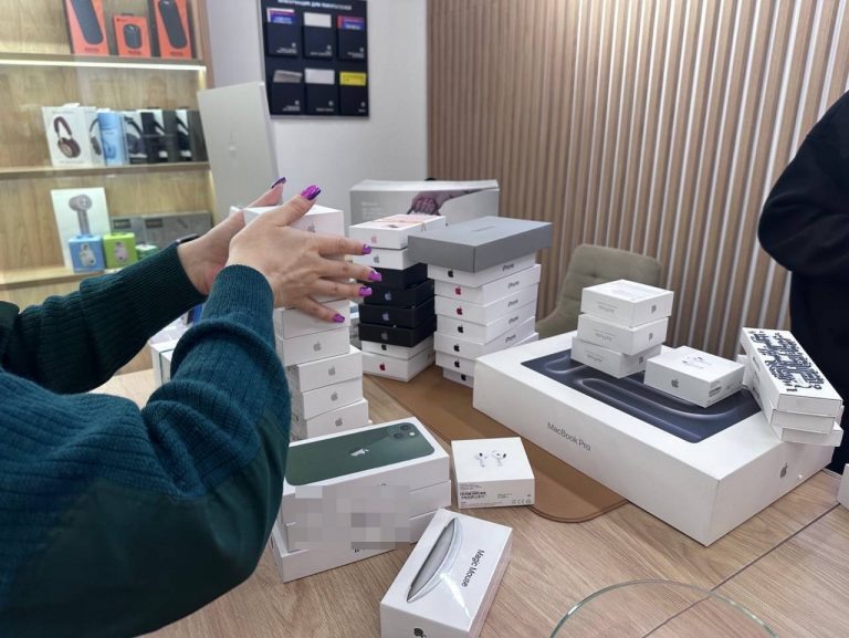    В Оренбургской области выявили 8 точек продаж нелегальной электроники Оренбуржье