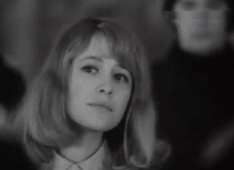 Кадр из фильма «Цвет белого снега»