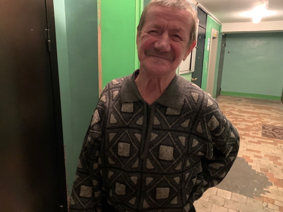 Дядя Коля сам простил девушку и попросил других не злиться на нее.