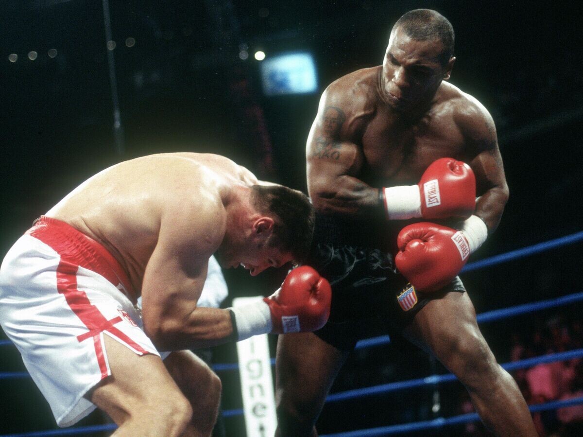    Бой Майка Тайсона против Анджея Голоты© Getty Images / Focus On Sport