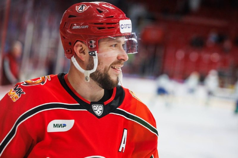    Капитан «Автомобилиста» Анатолий Голышев попал в скандал. Фото: ХК «Автомобилист»