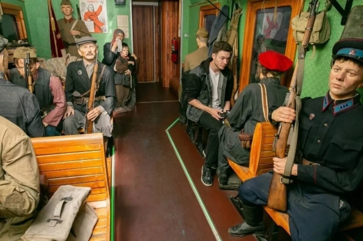    Уникальный музей на колесах завершил свою работу в Южно-Сахалинске