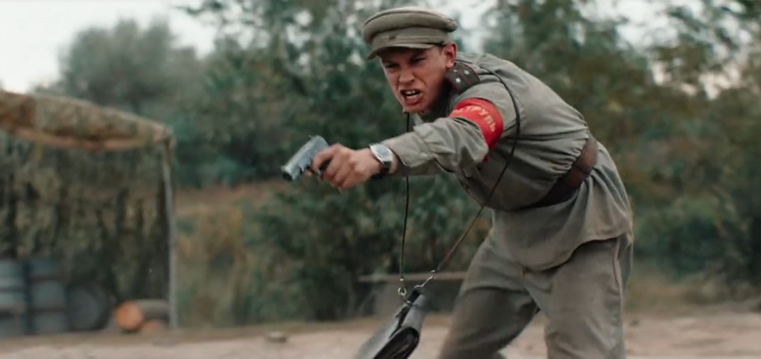 Посмотрел фильм «Август». Никита Кологривый в роли Таманцева