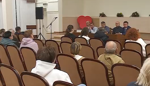     Жители аварийного дома на Бограда смогут вернуться в квартиры в начале октября