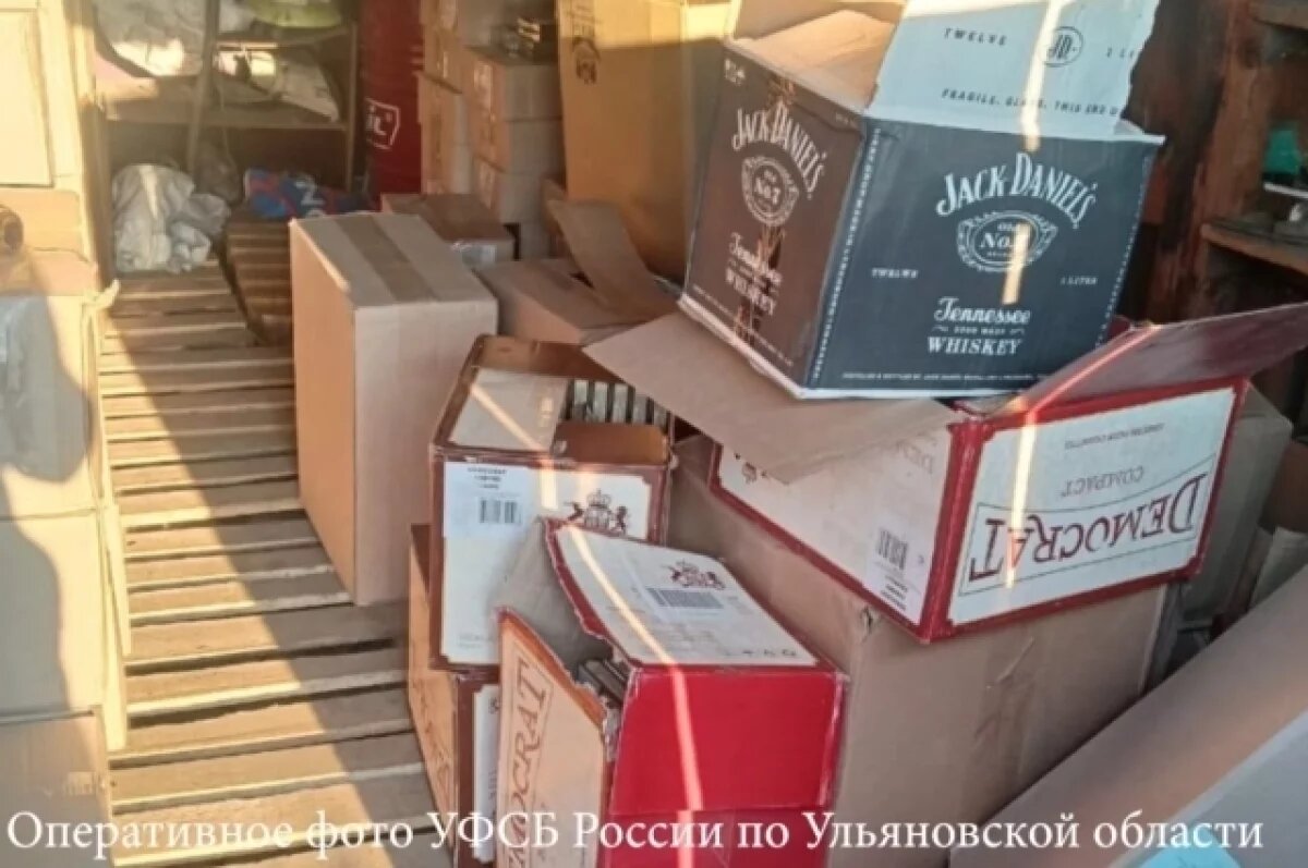    Двое ульяновцев попались на торговле контрафактными сигаретами и алкоголем