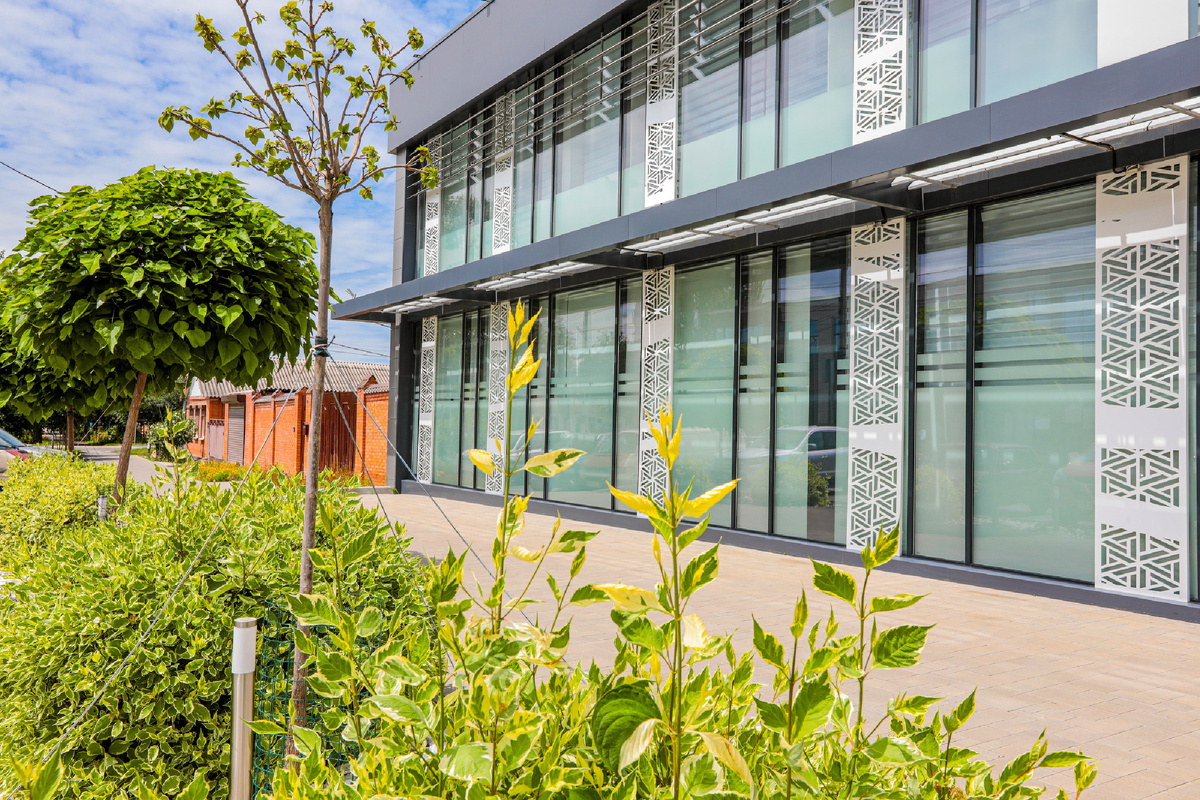 Маралин Коммерция