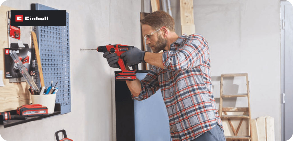 Для настоящих мастеров — как профессионалов, так и любителей — надежный инструмент является продолжением рук и залогом безупречного результата. Бренд Einhell на протяжении десятилетий олицетворяет собой именно такое сочетание: немецкая надежность, инновационные технологии и оптимальное соотношение цены и качества. Сеть магазинов «Кум-Тигей инструмент» в Красноярске гордится тем, что предлагает своим клиентам полный спектр оборудования и садовой техники этого легендарного производителя.

