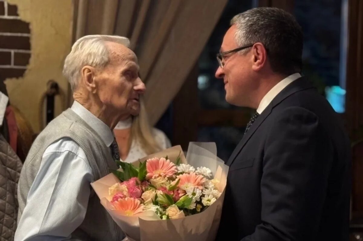    В Калуге 100-летний юбилей отметил ветеран войны