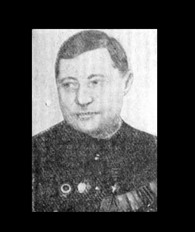 Яков Ефимович Луканин (1901—1951) — сержант Рабоче-крестьянской Красной армии, участник Великой Отечественной войны, Герой Советского Союза (1944). ru.wikipedia.org