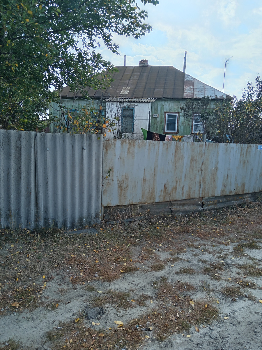 Развития села не видно. 