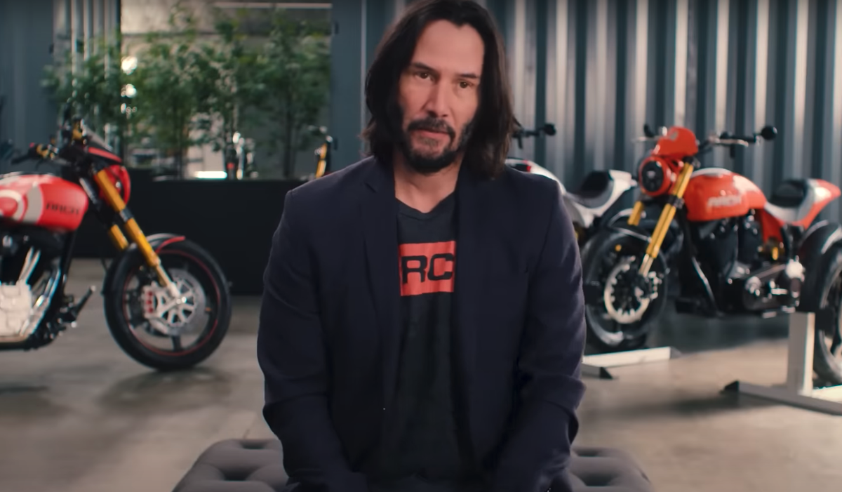    Киану Ривз. Кадр: YouTube-канал "GQ Russia"