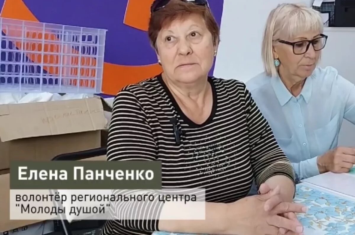    «Мама Лена» из Петропавловска связала для бойцов СВО 101 пару носков