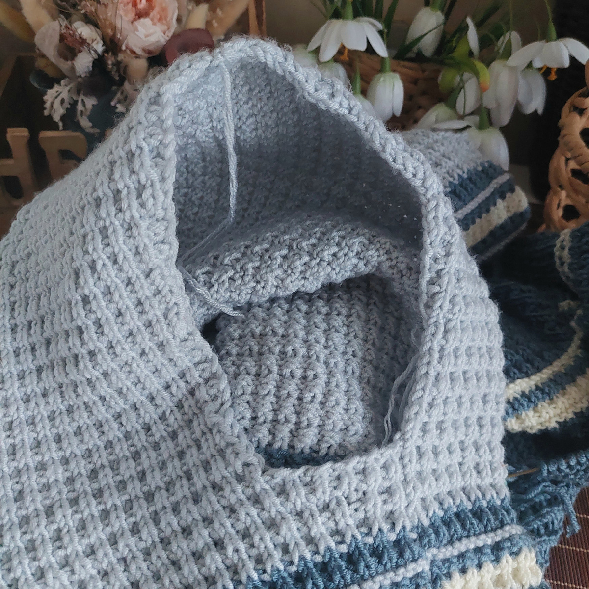 Пройма джемпера.