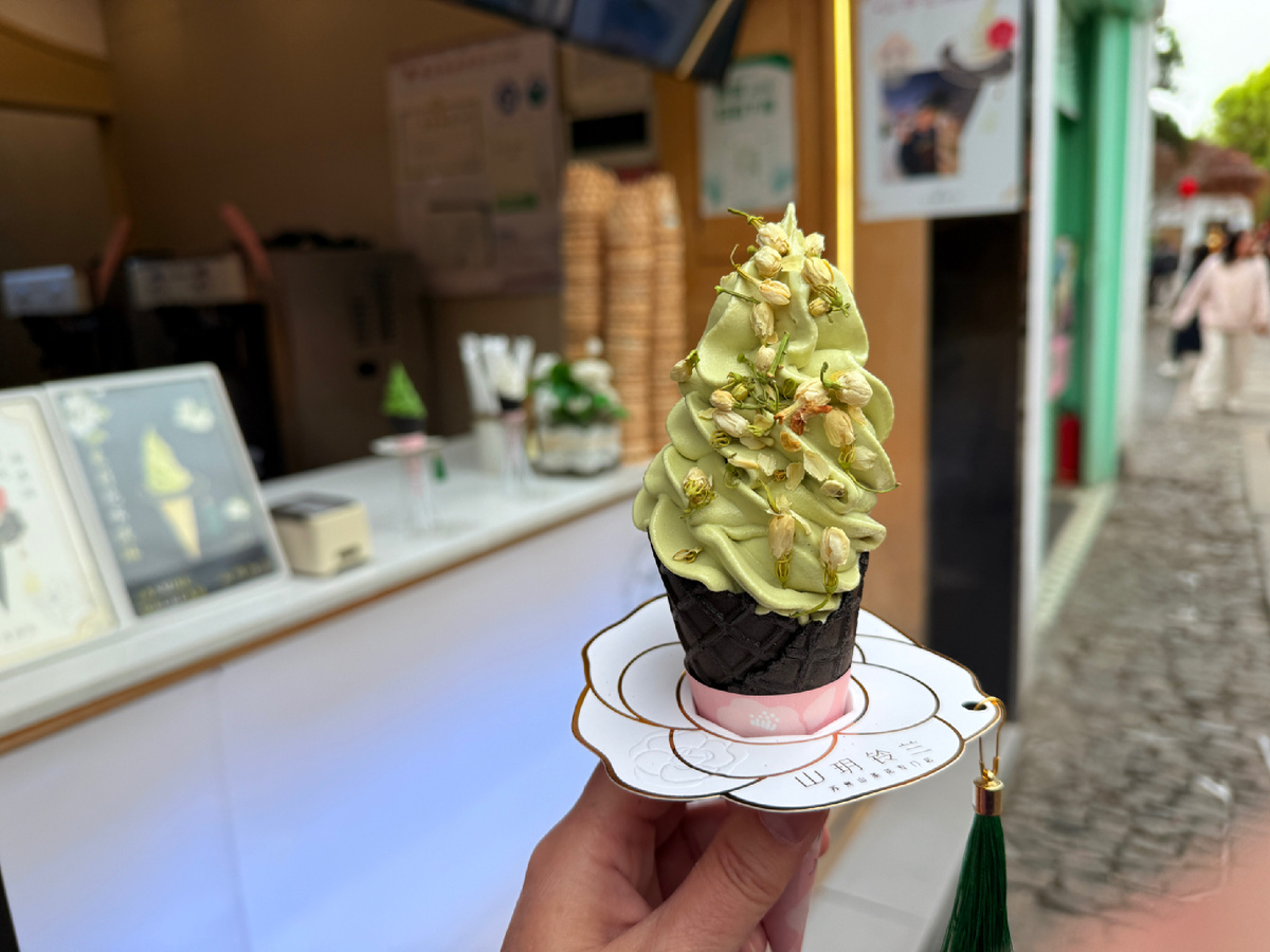 Жасминовое мороженое 