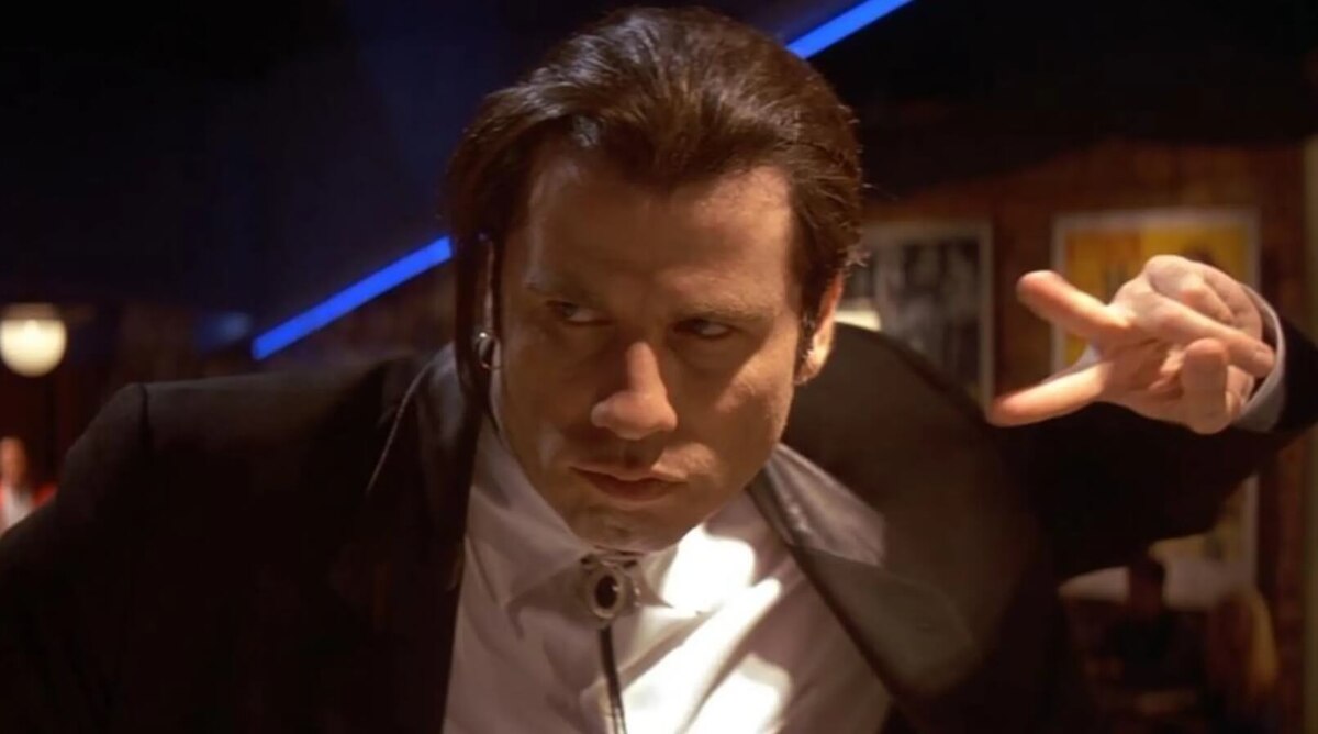    Авторитет зарабатывать лучше умениями, а не запугиванием. Кадр из фильма «Криминальное чтиво»