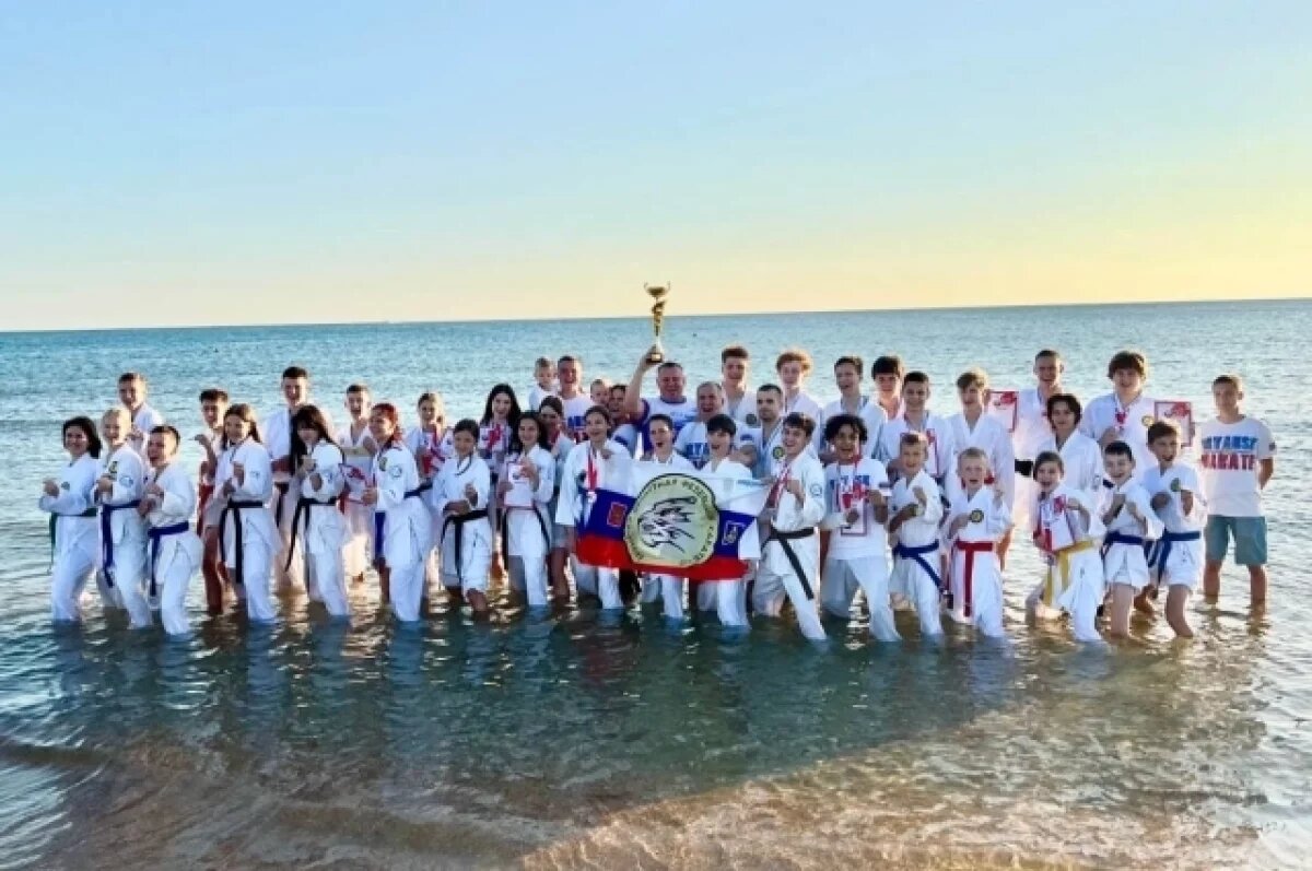    Брянские каратисты завоевали 24 медали на всероссийских турнирах в Анапе