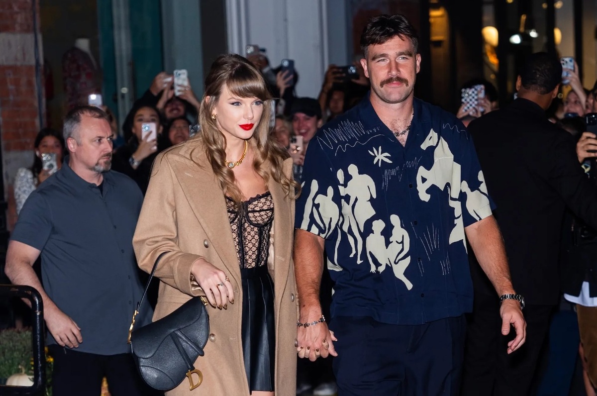 Тейлор Свифт и Трэвис КелсиФото: Getty Images, Us magazine