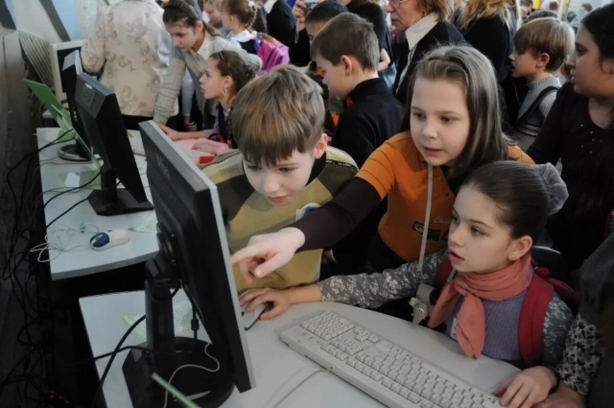    В ГД назвали фейком информацию о введении киберспорта в школах