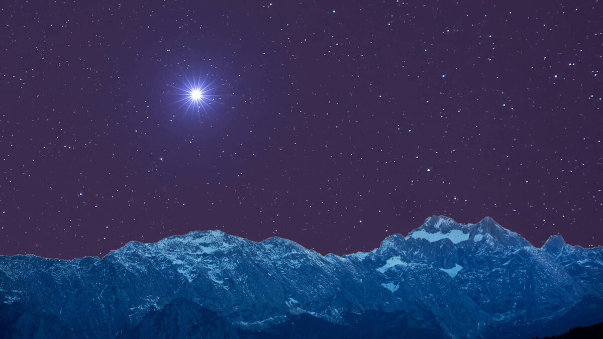     Фото: Vytautas Kielaitis/Shutterstock/FOTODOM На протяжении тысячелетий Сириус играл важную роль в мифах, календарях и навигации разных культур — от древних египтян и греков до римлян, полинезийцев и маори