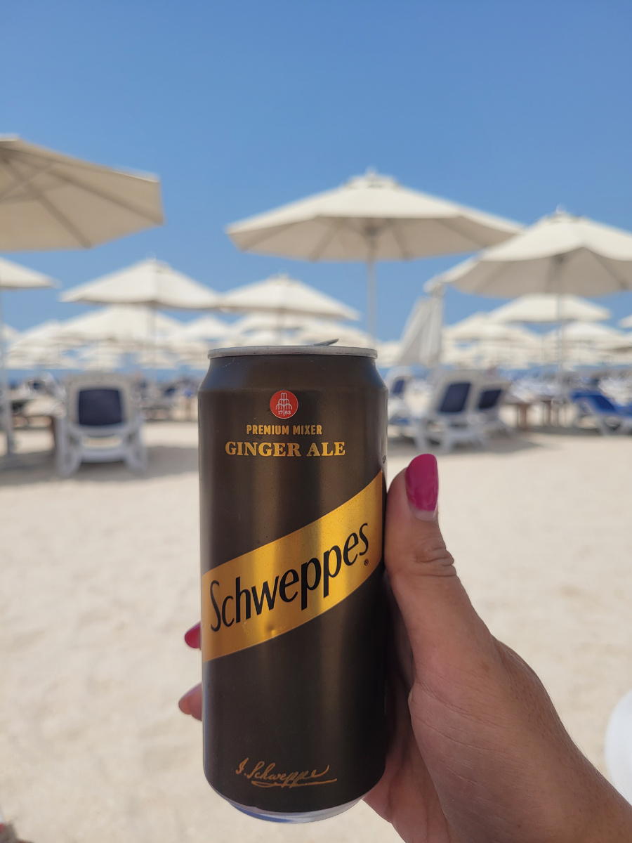 Вот что  я чаще всего пила на пляже, отдыхая в ОАЭ в концепции "Всё включено"