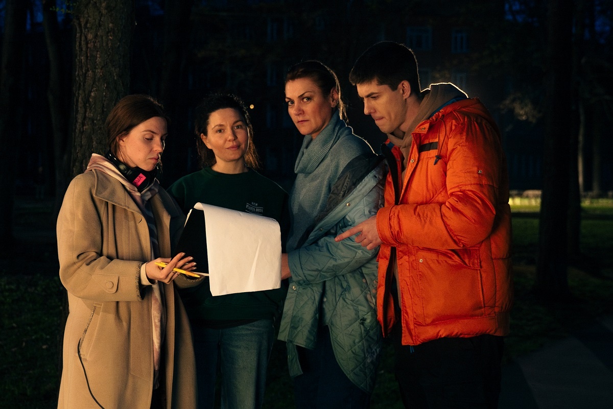    В «Первокурсницах» партнёршей Евгения Егорова была Анна Уколова