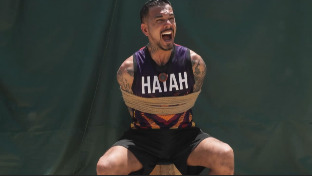 Кадр из шоу «Выживалити. Змееловы»