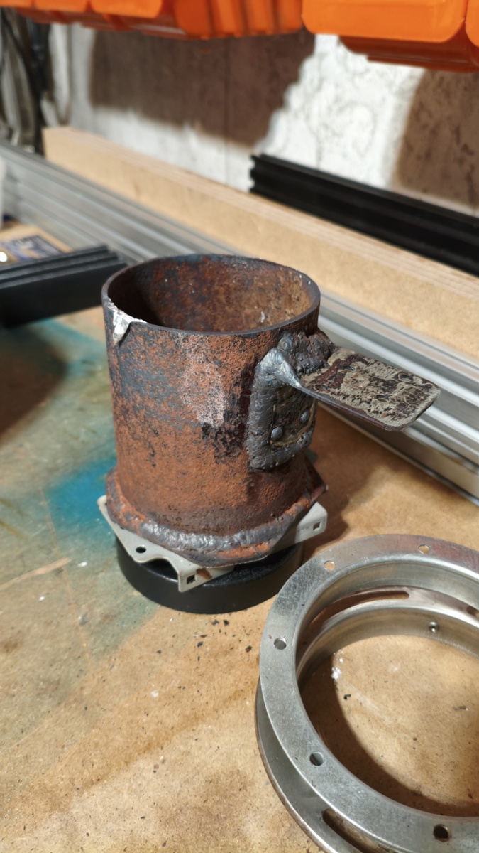 Самодельный металлический тигель