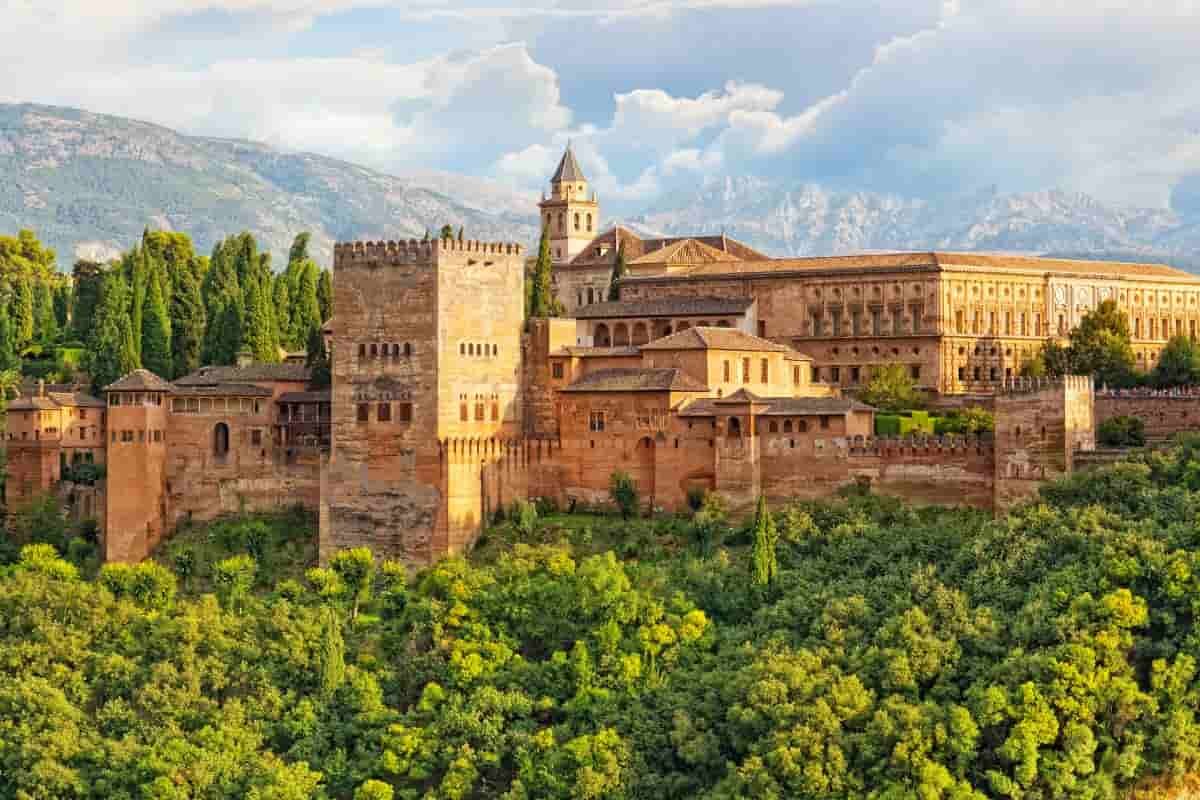  Alhambra