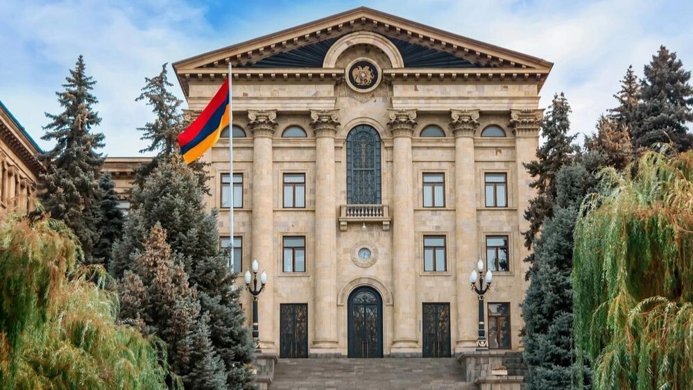    Здание Национального собрания Армении. Фото: Ruslan Harutyunov/Shutterstock/Fotodom