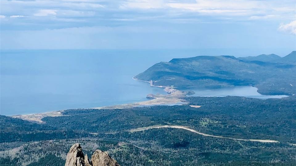 Вулкан Менделеева на острове Кунашир