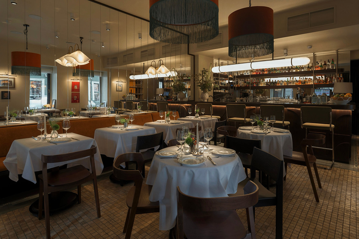    Интерьер Bistro Trompette