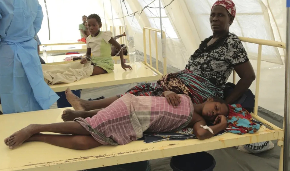 Сейчас холерой болеют в основном жители третьих стран, но так было не всегда: когда то эпидемии холеры охватывали гораздо обширные территории, в том числе Европы и России🥶 Фото из сети 