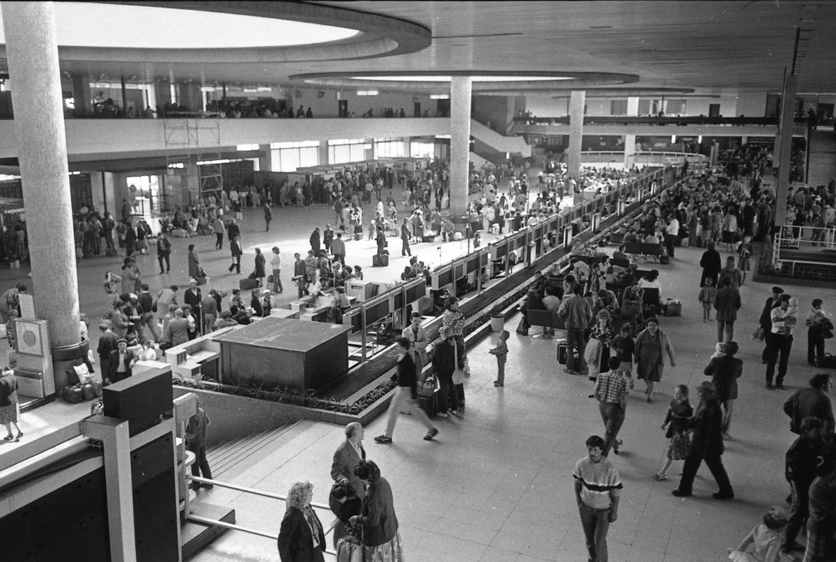 Пулково. 80-е. Источник: https://humus.livejournal.com/5624743.html