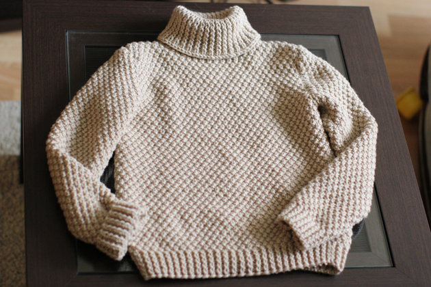 Свитер из пряжи BINGO от Lana Grossa, 80м/50г, спицы 5,5