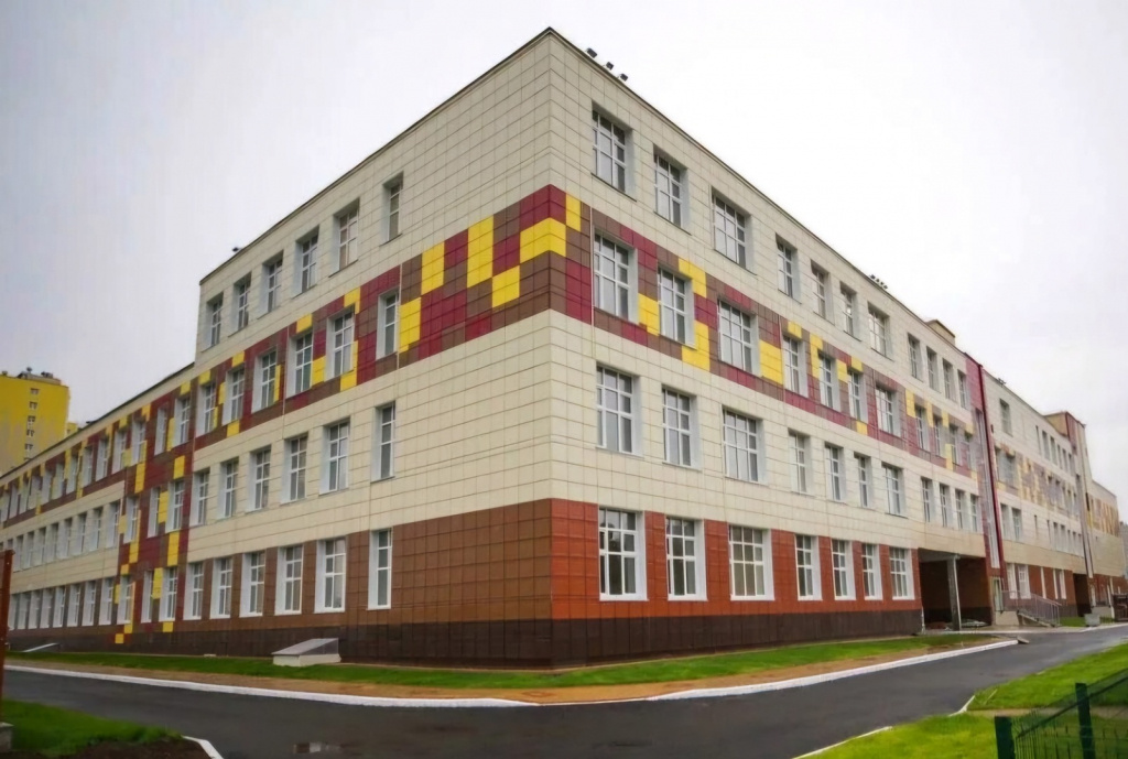    В Сургуте запланировали масштабное строительство школ – 13 учебных корпусов возведут до 2030 года