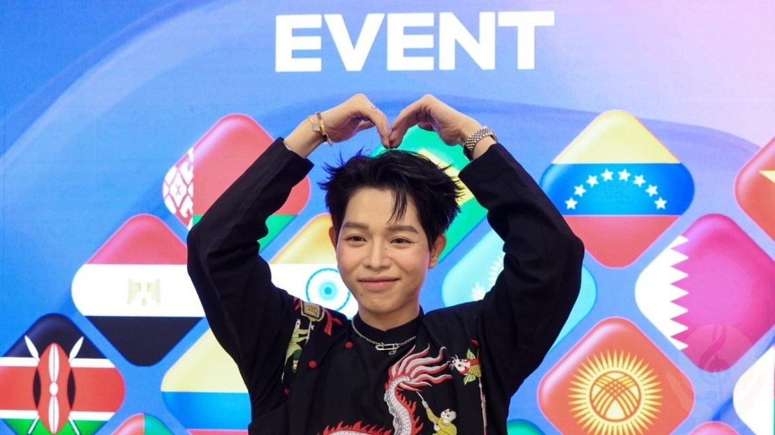    Певец Дык Фук (Источник: фотохост-агентство ТАСС для конкурса «Интервидение»)