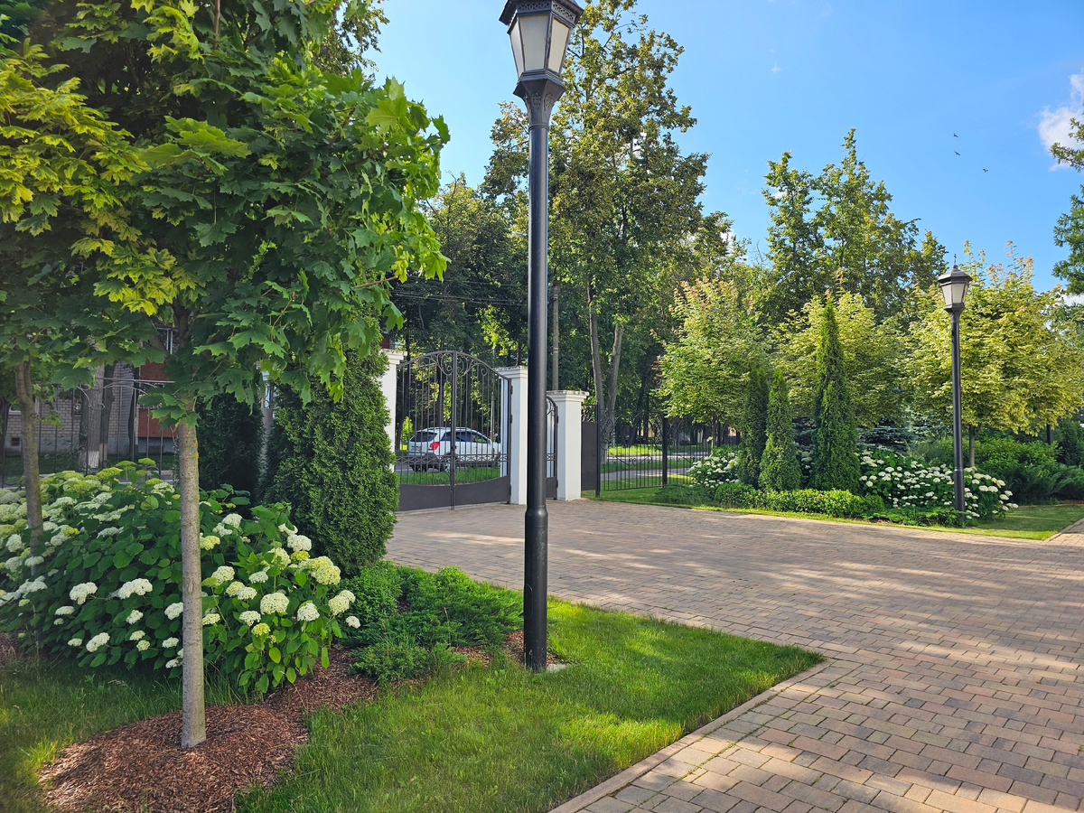 Листайте галерею по стрелке вправо 