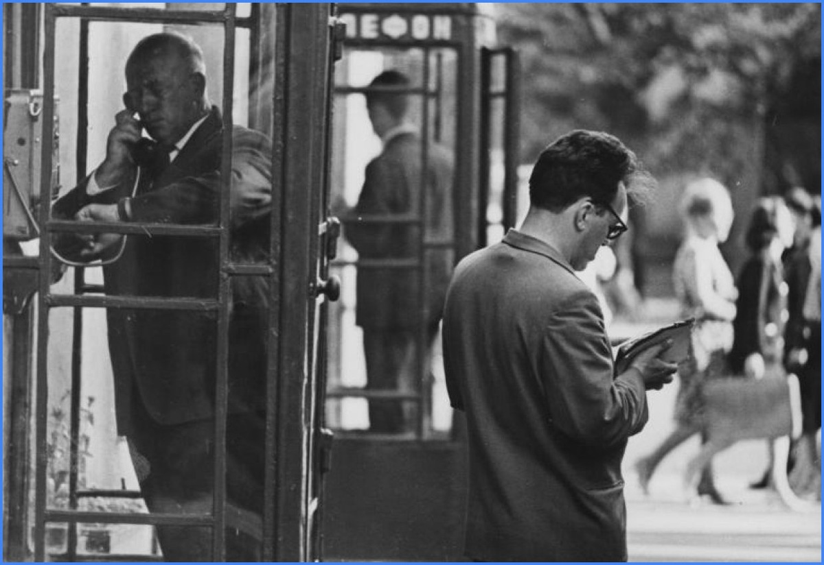 Телефон, 1966, Москва / источник: Юрий Иорш, Музей Москвы, История России в фотографиях (russiainphoto.ru)