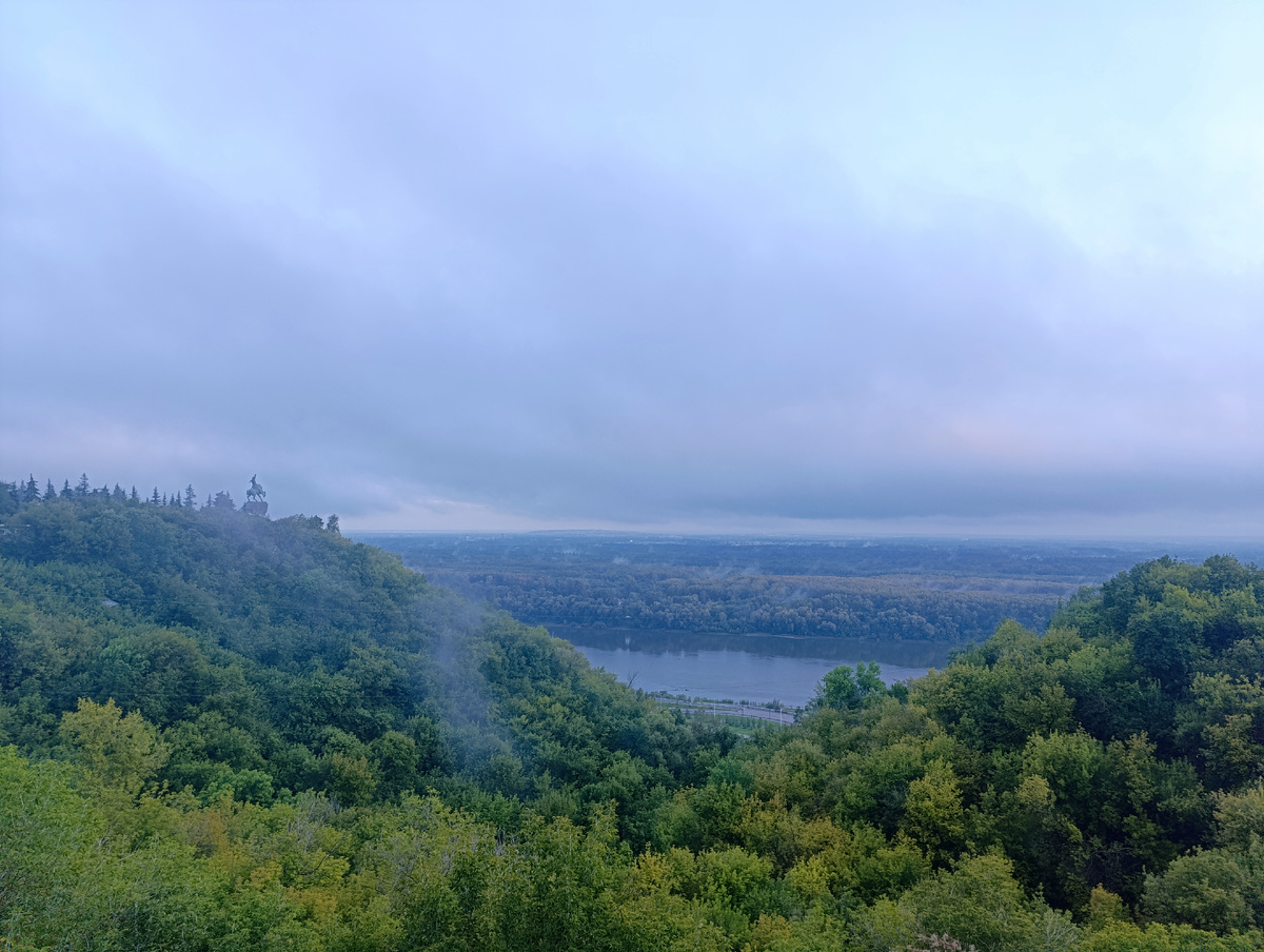 Пейзаж с щепоткой мистики