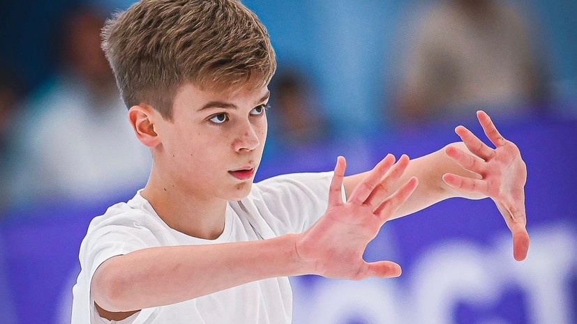     Лев Лазарев  Юлия Комарова