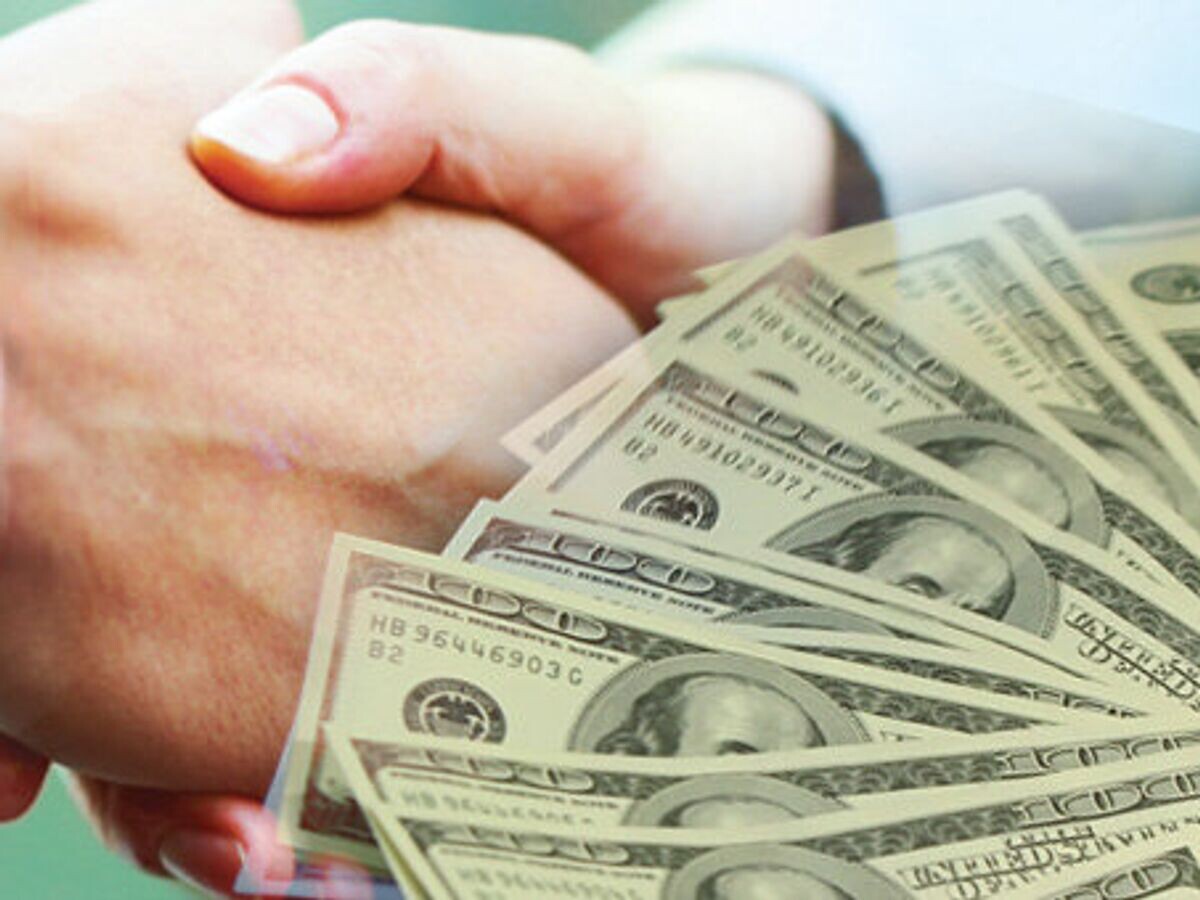    Сделка, доллар, деньги, договор, рукопожатие© РИА Новости