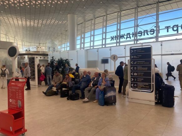    Ситуация в аэропорту Геленджика. Фото: t.me/gelendzhikairport