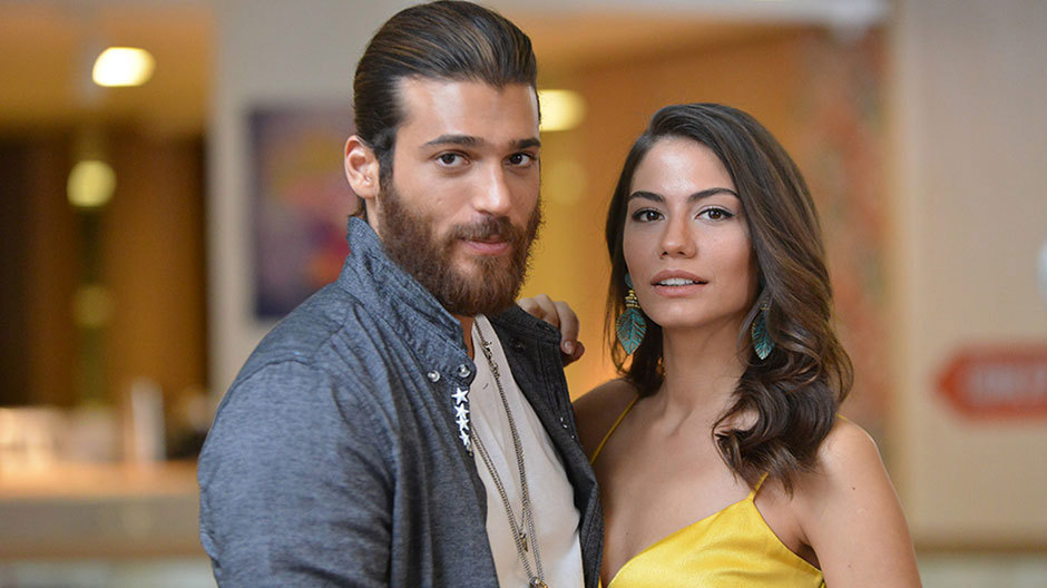 Демет в роли Санем. Фото найдено в интернете