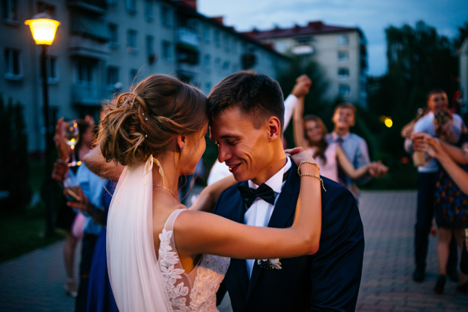 🕰️ «Время бежит, а истории остаются. Подписка их сохранит.»