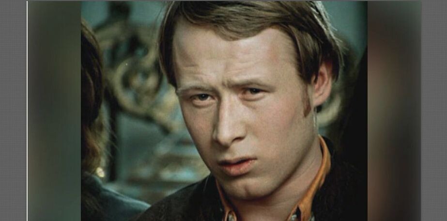 В х/ф "Большая перемена"