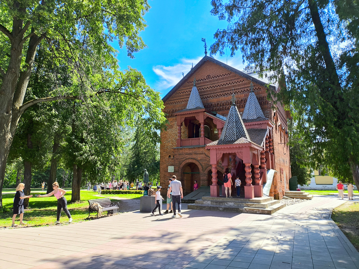 Дворец уездных князей.