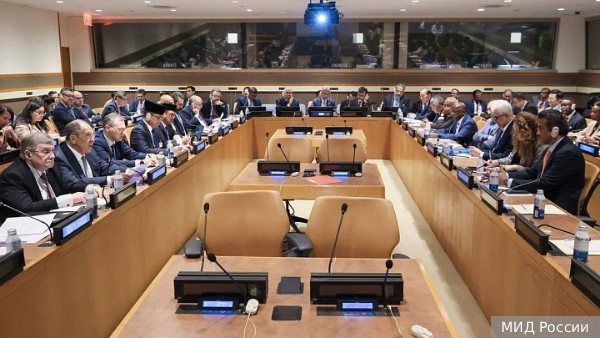     Фото: МИД России   
 Текст: Антон Антонов