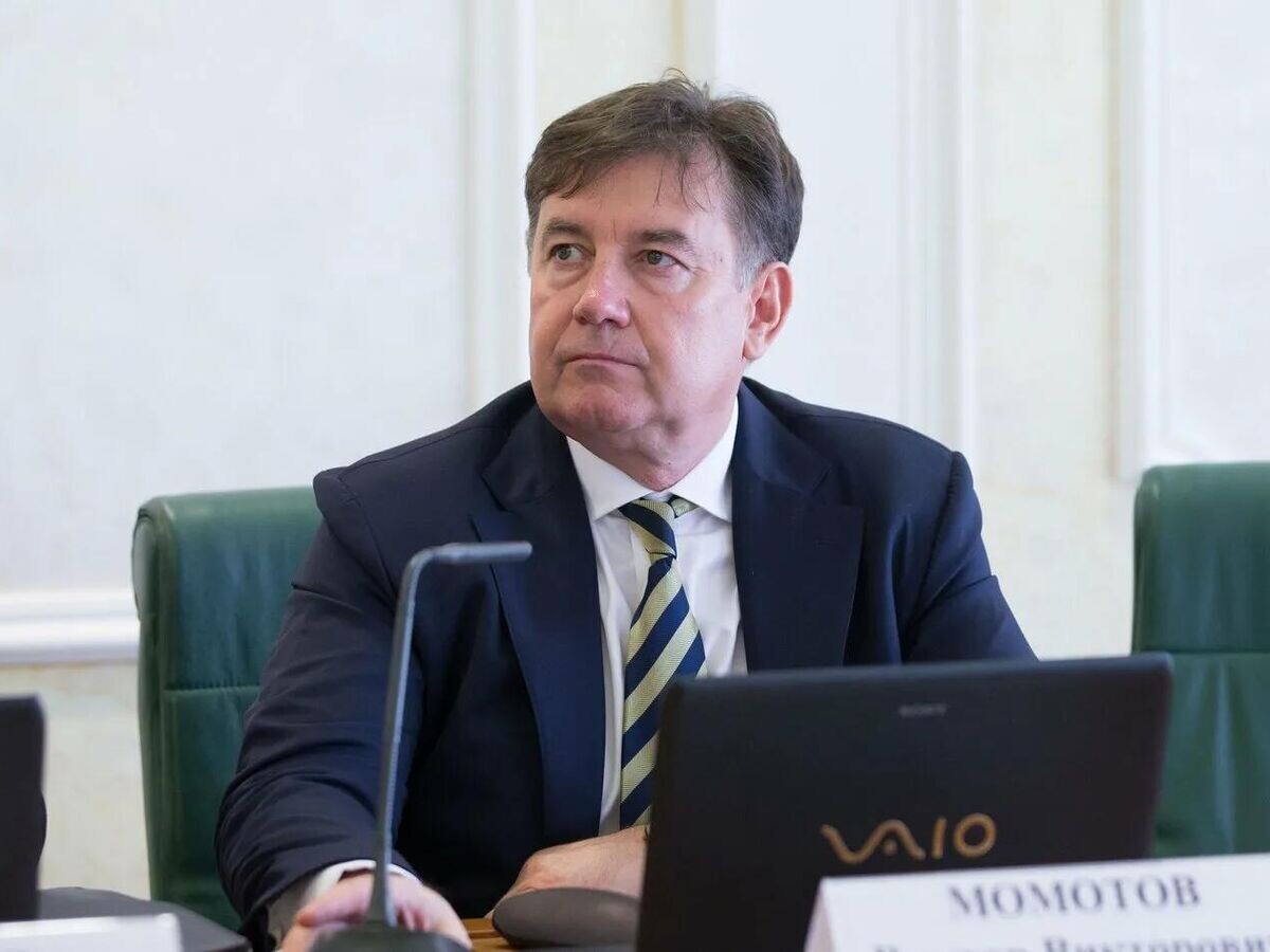    Виктор Момотов© Фото : Пресс-служба Совета Федерации России