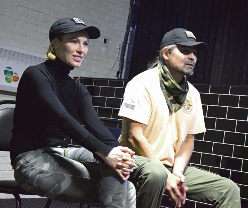    Виктория Маслова и Алик Гульханов Валерия Стальная