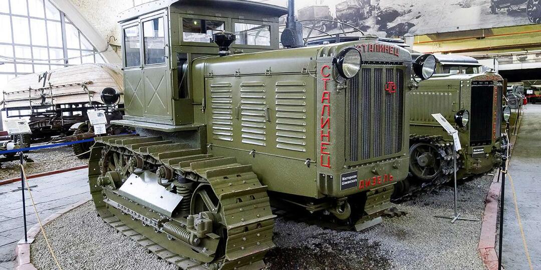 «Кувалда Сталина»: эти тягачи дотащили наши гаубицы до Берлина